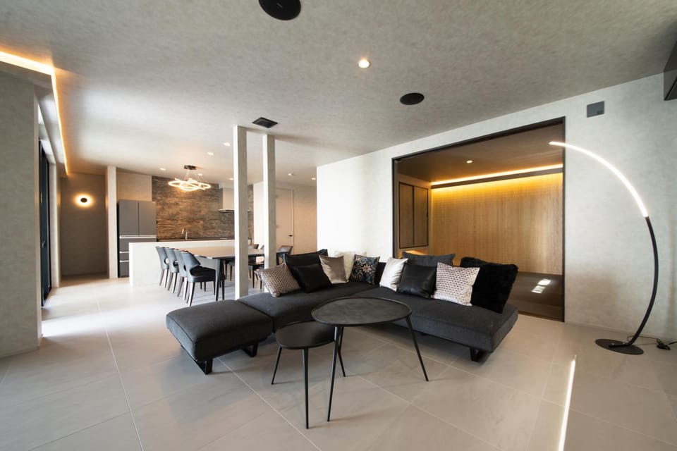 Living room, Diving