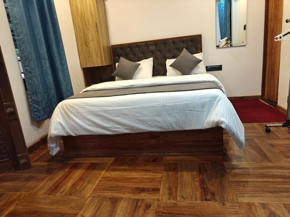 Bed, Beach, Bedroom, bunk bed, wardrobe