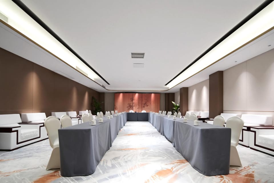 Meeting/conference room
