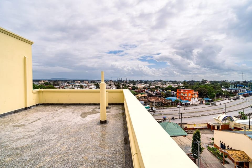 Benin's BNB Vacation rental in Mombasa