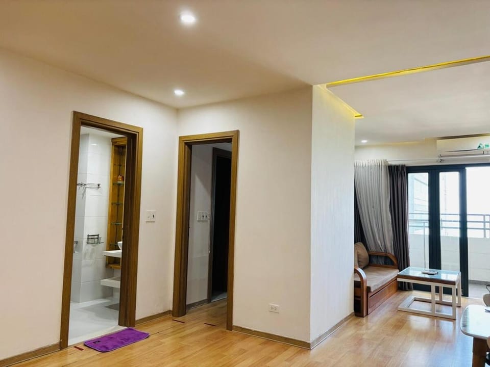 1 Spacious Bedroom with Ocean view and 1 sofa bed Apartment in Da Nang