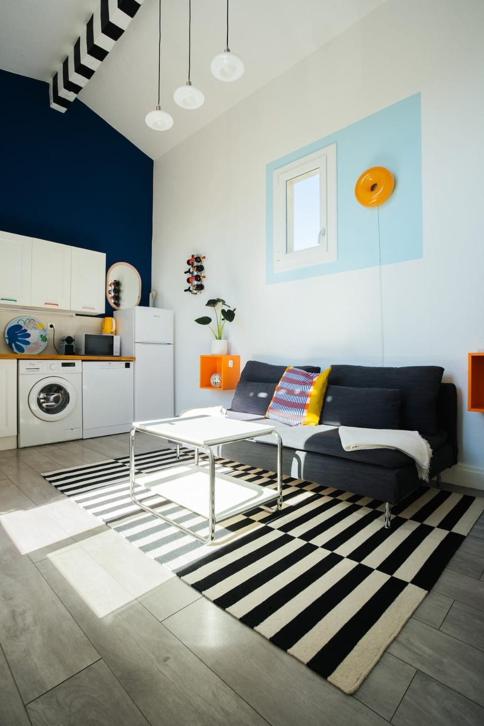 Duplex climatisé avec terrasse sans vis à vis dans l'hypercentre Apartment in Nimes