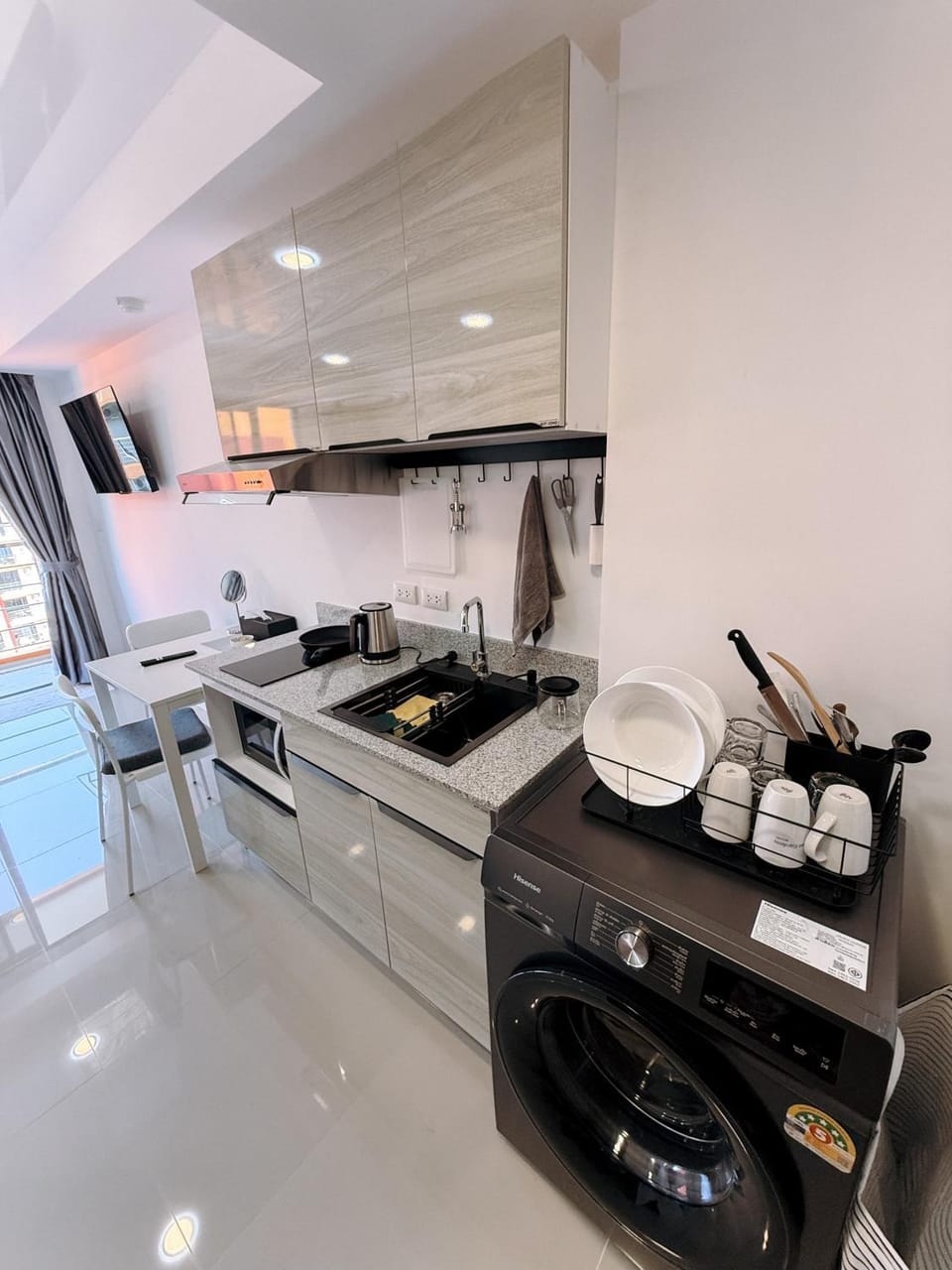 Kitchen or kitchenette