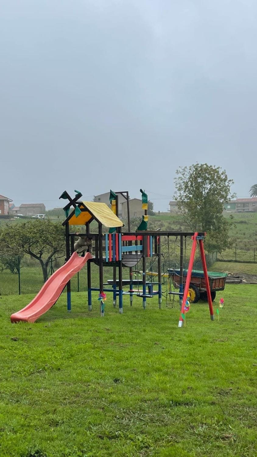 Game Room, Garden, Garden view