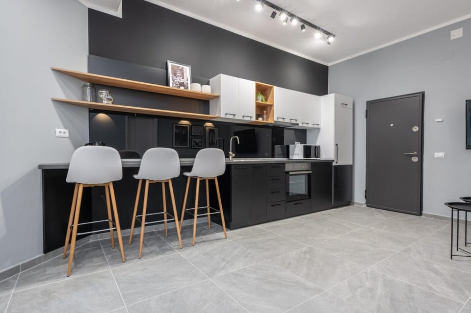 Cityscape 4Bdr Apartament in Piață Universității Apartment in Bucharest