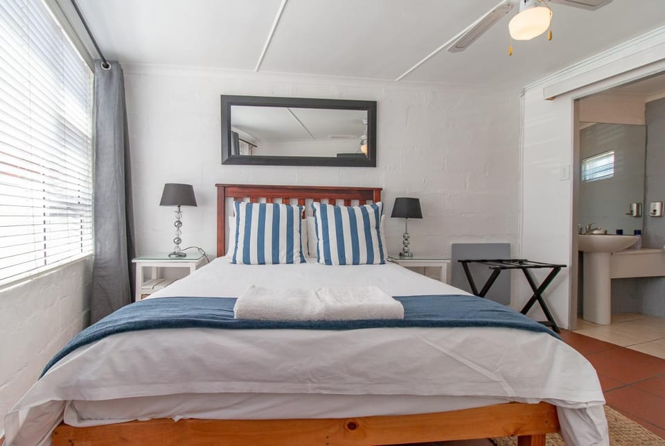 TV and multimedia, Coffee/tea facilities, Balcony/Terrace, Bedroom