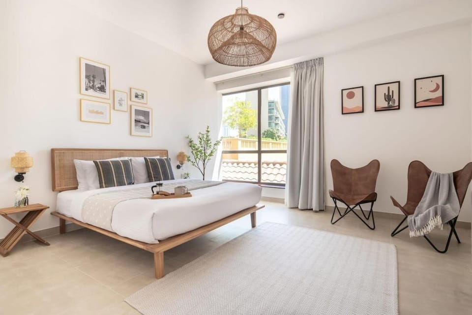Upgraded apartment just steps away from JBR beach Apartment in Dubai