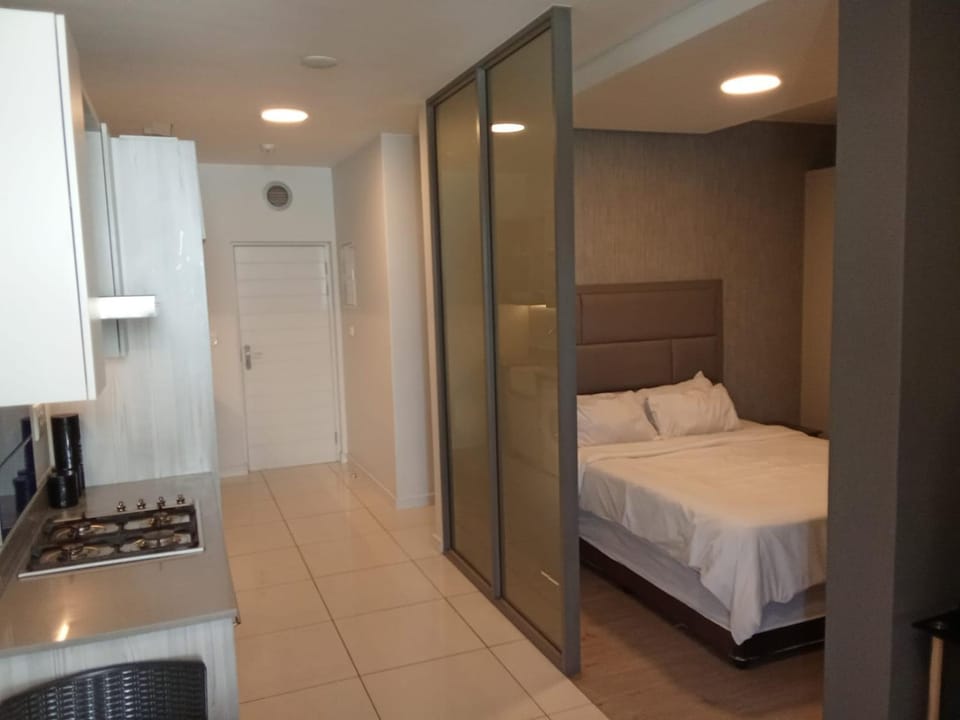 Living In Rosebank Apartment in Johannesburg