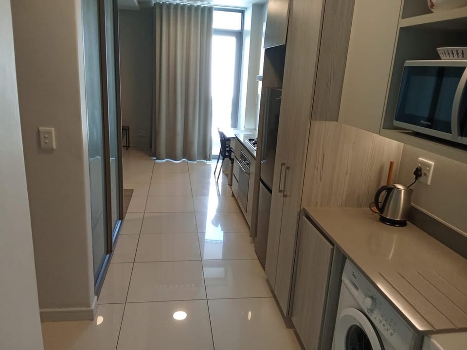 Living In Rosebank Apartment in Johannesburg