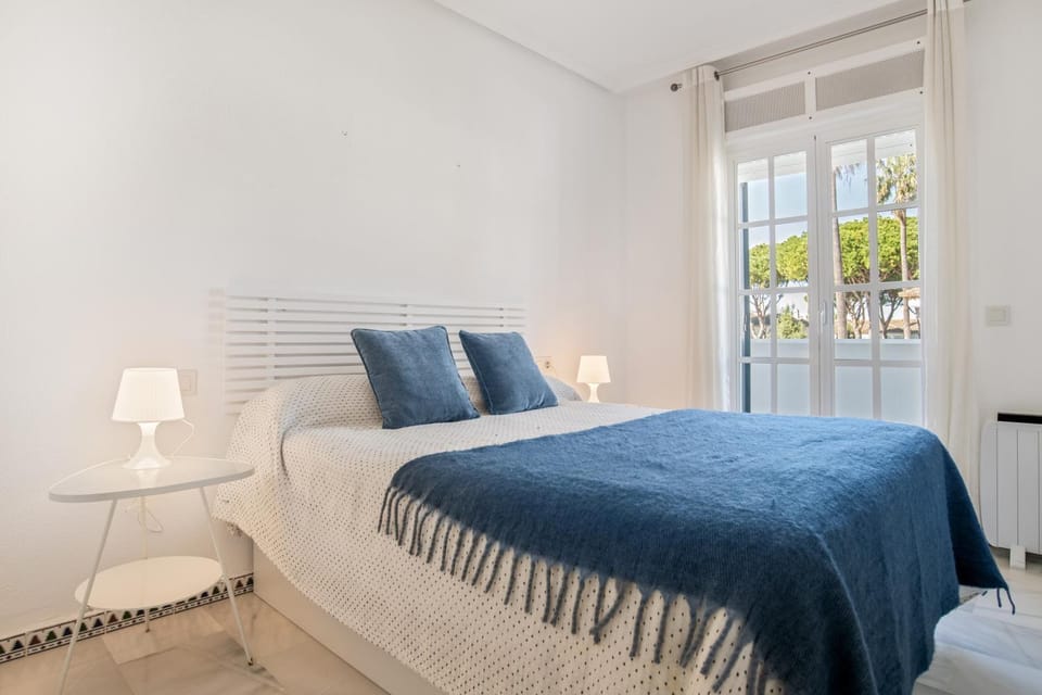 Property building, Living room, Bedroom