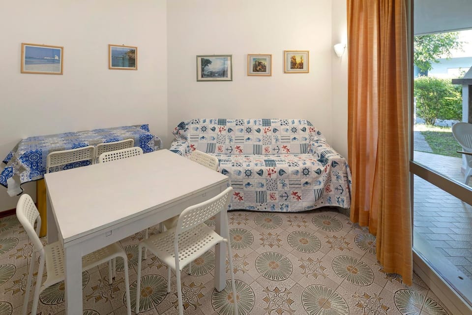 Villetta Cormor Y - Piscina Villa in Bibione