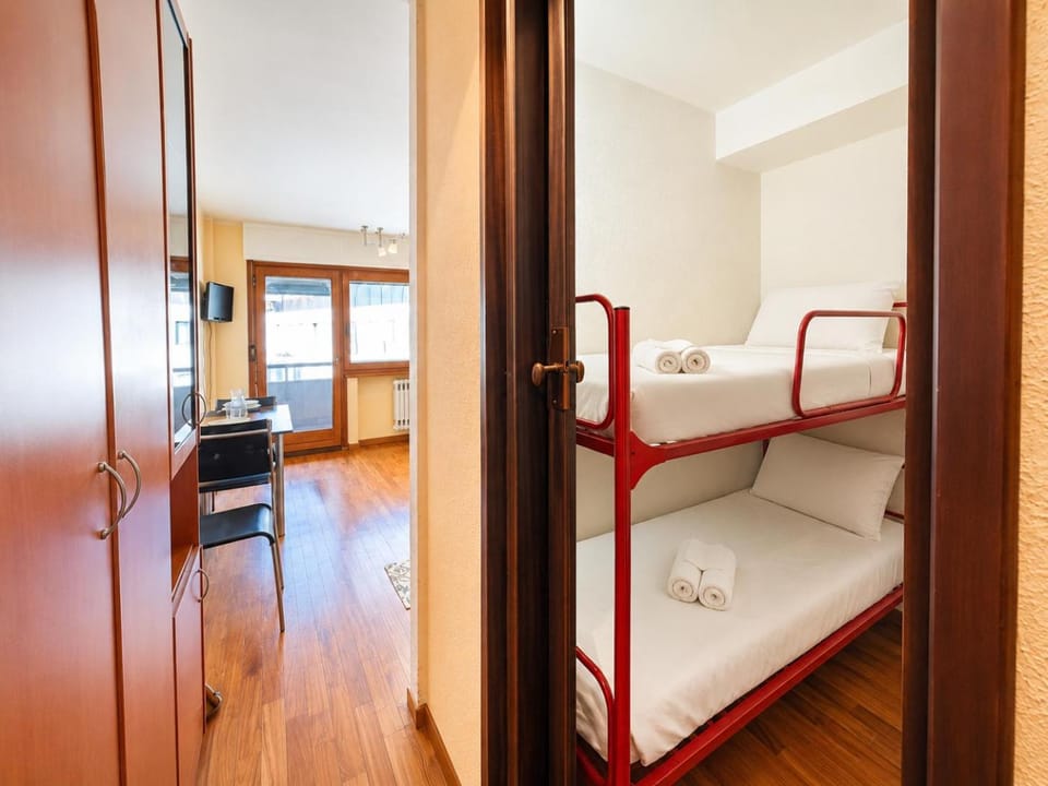 Hostdomus - City Center Apartment Apartment in Sestriere