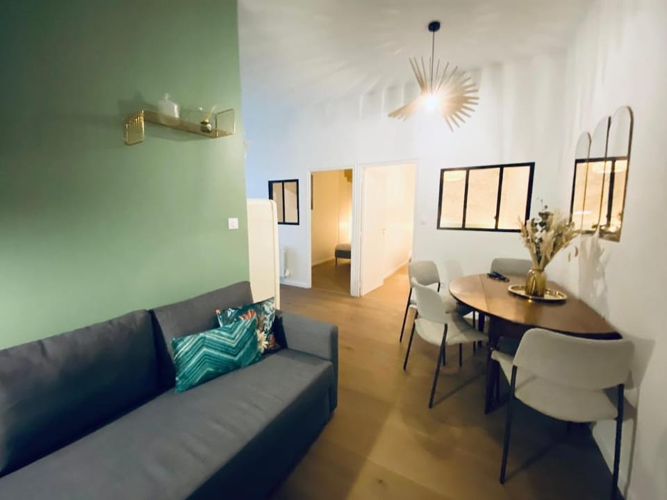 Charité 1 - 2 Bedrooms - Place Bellecour Apartment in Lyon
