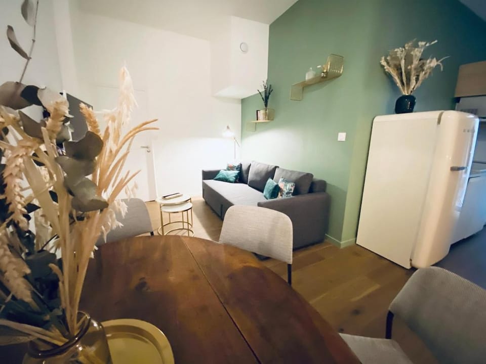 Charité 1 - 2 Bedrooms - Place Bellecour Apartment in Lyon