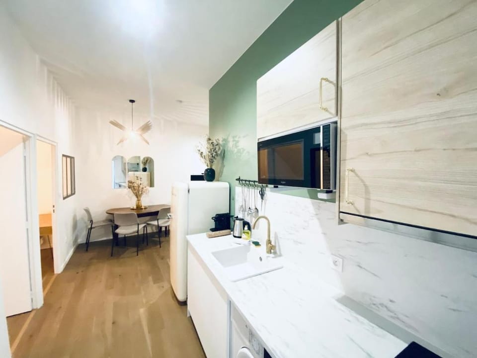 Charité 1 - 2 Bedrooms - Place Bellecour Apartment in Lyon