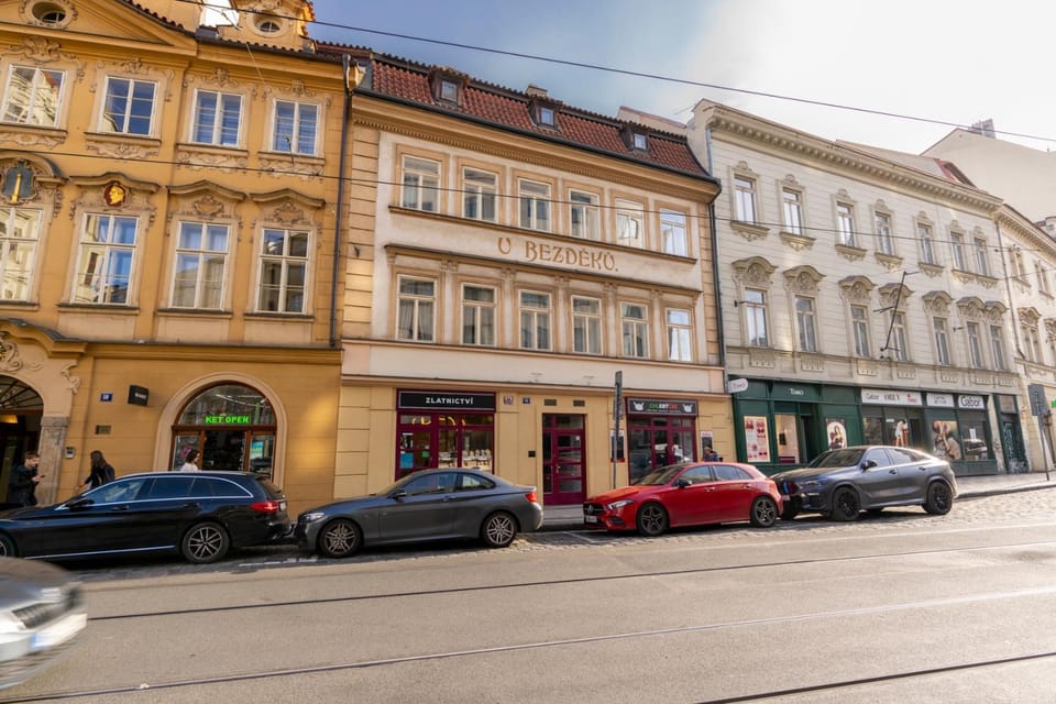 2 bedroom apartment in New Town close to river Apartment in Prague