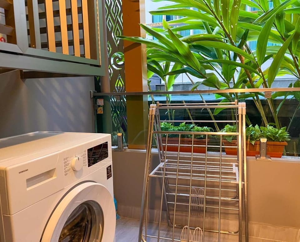 Newly Built 1BR Modern Luxury Condo Apartment in Chiang Mai