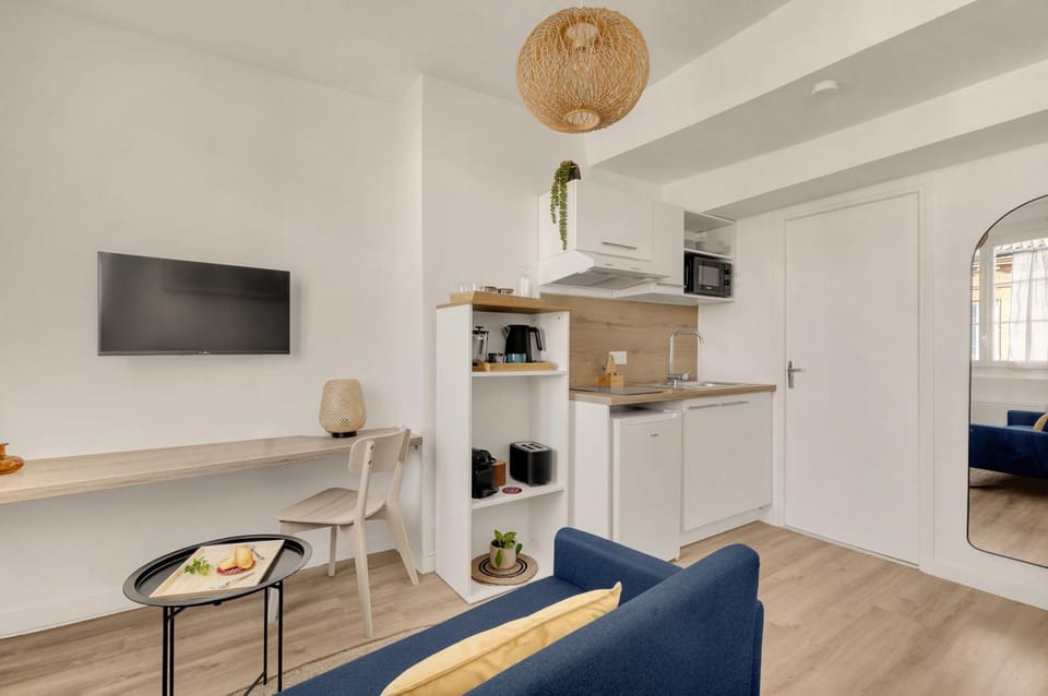 TV and multimedia, Living room, kitchen
