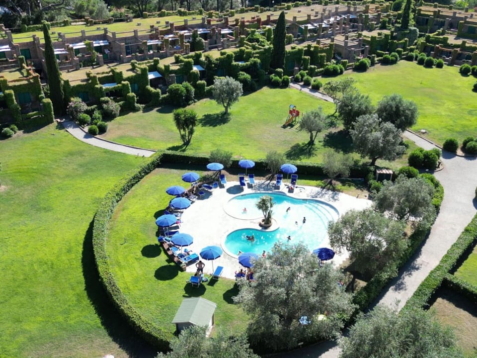 Garden, Garden view, Swimming pool, Swimming pool