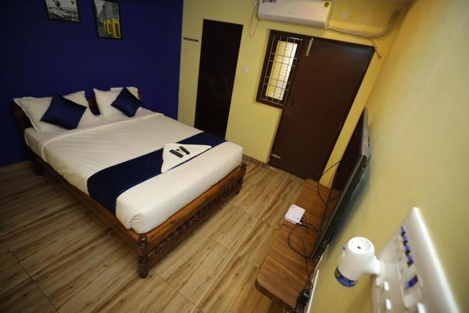 Starlight Hotels Jardin Paradiseque Bed and Breakfast in Puducherry