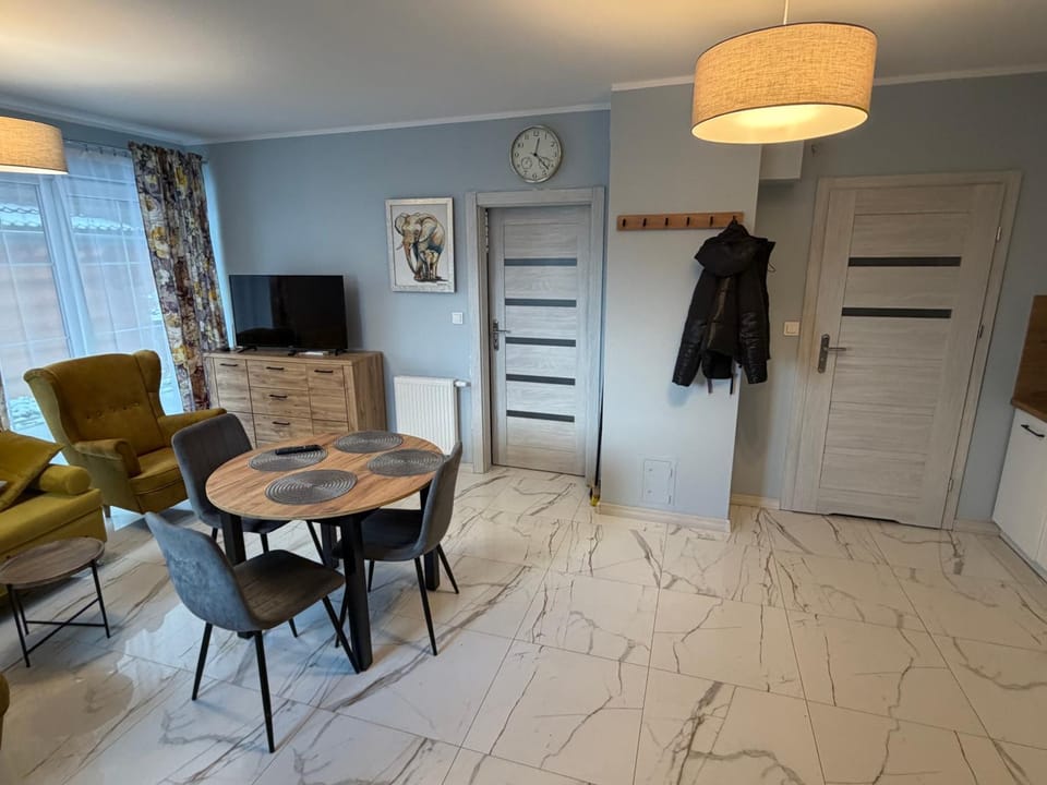 Apartament Nebbia Apartment in Lower Silesian Voivodeship