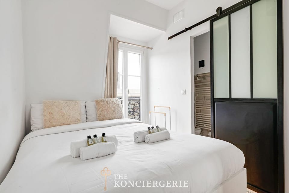 Parenthese parisienne sous les toits - Luxembourg Apartment in Paris