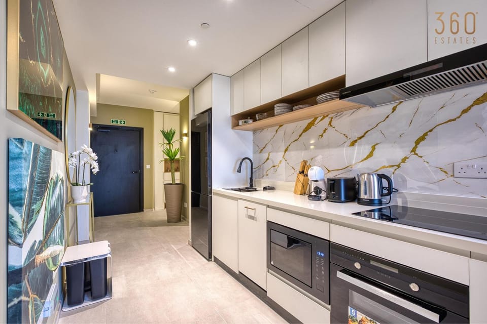Coffee/tea facilities, Kitchen or kitchenette, dishwasher, minibar, oven, stove, toaster