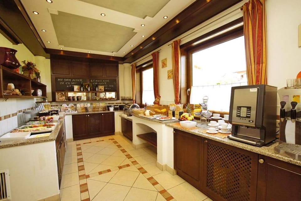 Buffet breakfast