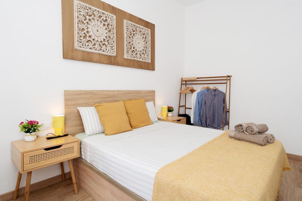 Business & Rest - Fira Barcelona Bed and Breakfast in L'Hospitalet de Llobregat