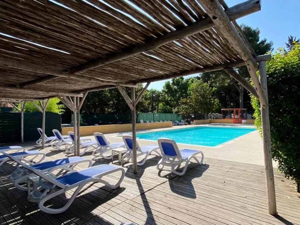 Le Cocon de l'Arnel - Mobil-home tout confort Campground/ 
RV Resort in Villeneuve-lès-Maguelone