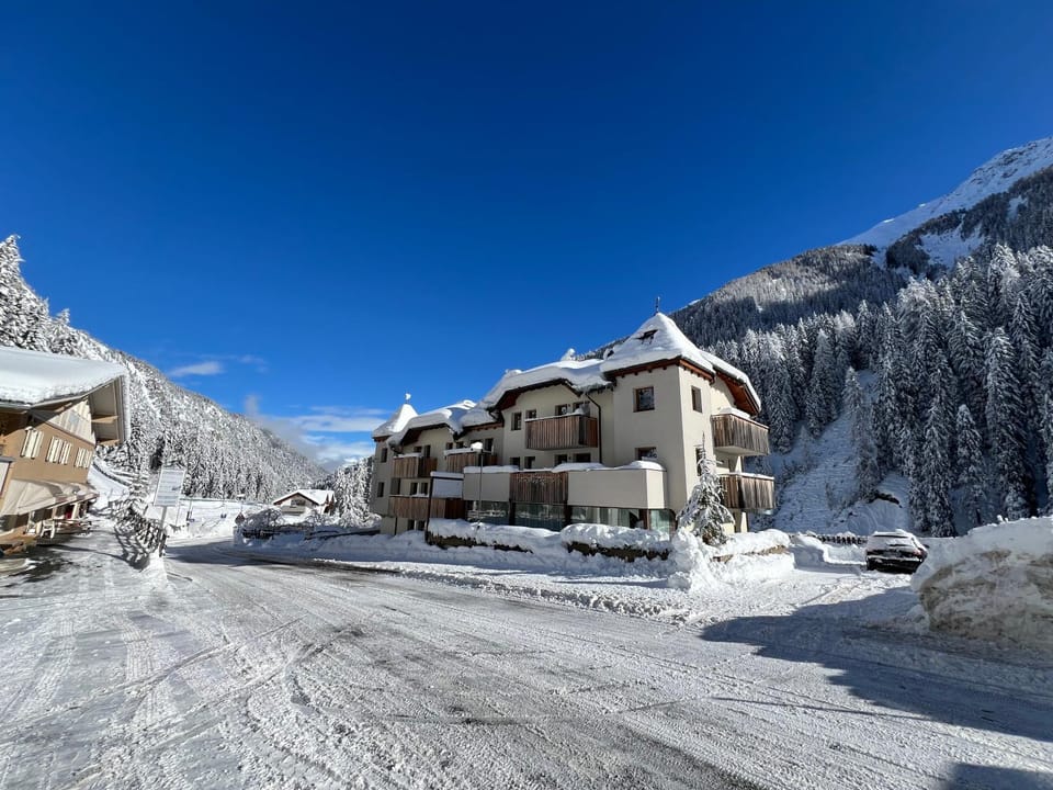 View (from property/room), View (from property/room)