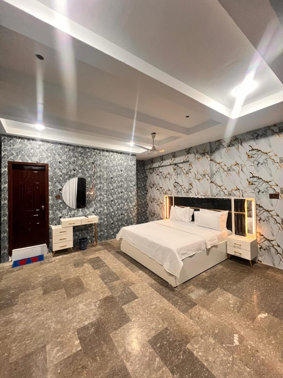 Bed, Photo of the whole room, Bedroom, wardrobe