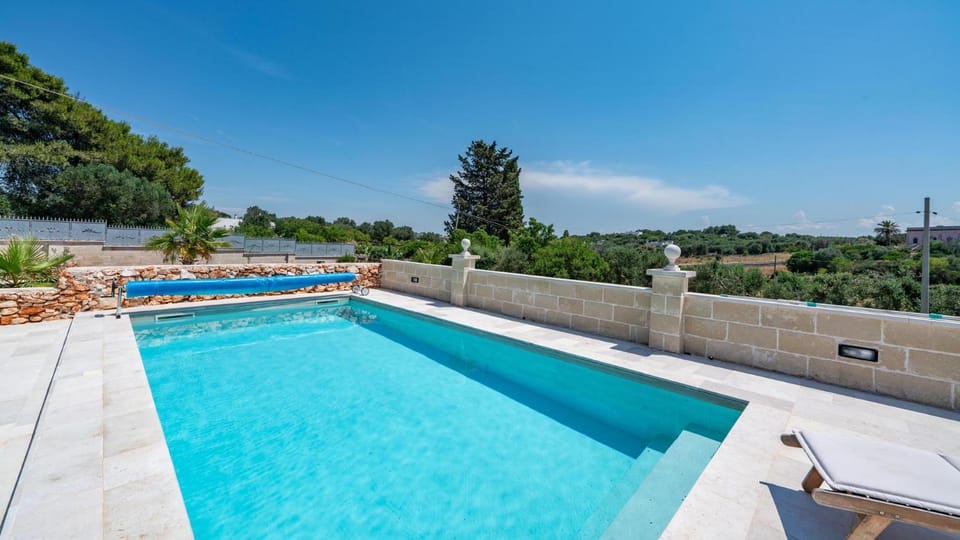 Villa D'Olivier Luxury by Rentbeat Villa in Province of Taranto