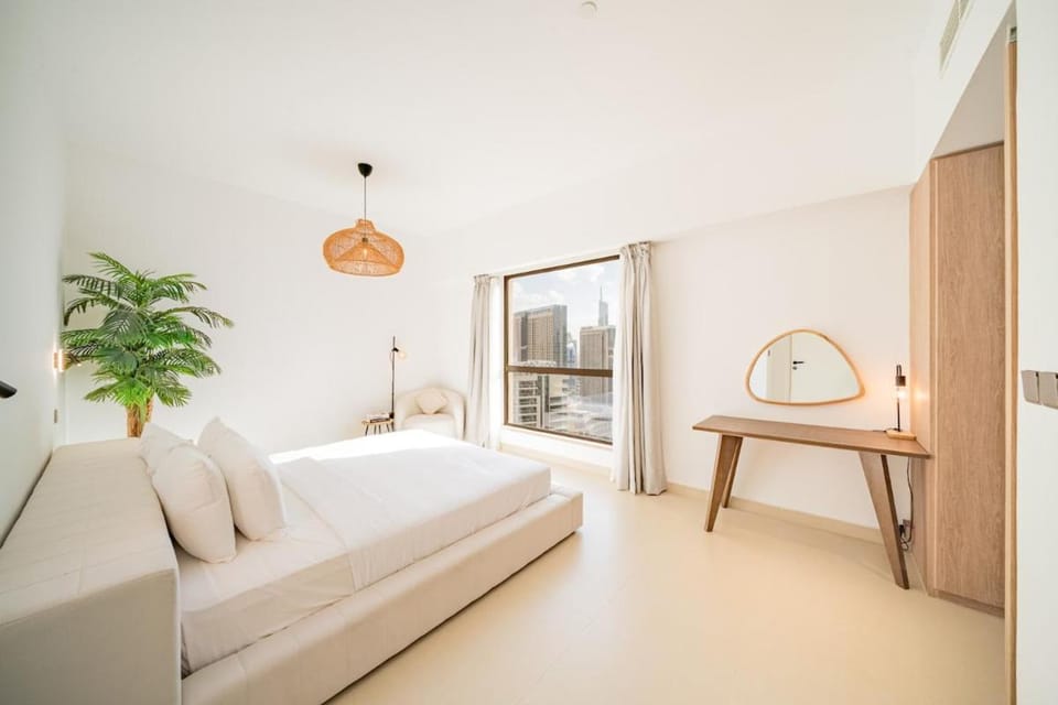 Newly renovated, near the beach, with a Marina View Apartment in Dubai