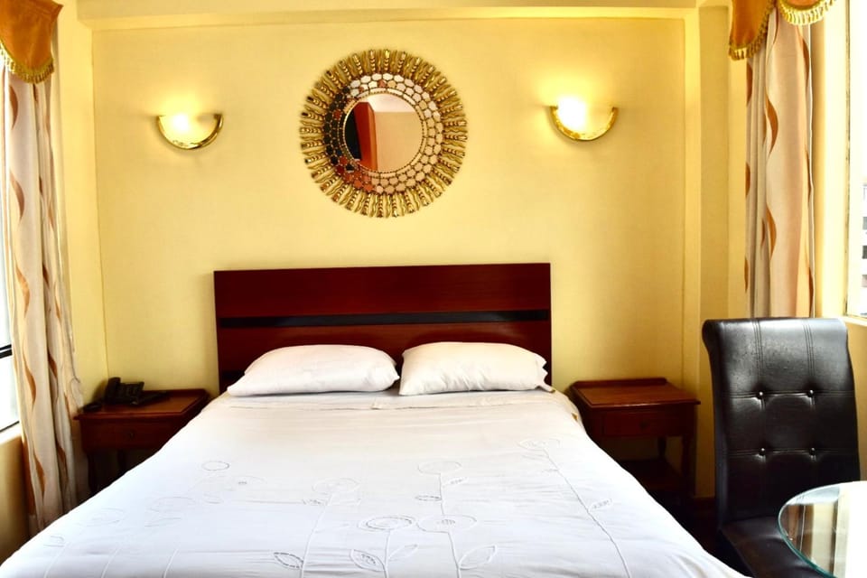 Bed, Photo of the whole room, Bedroom, Mountain view