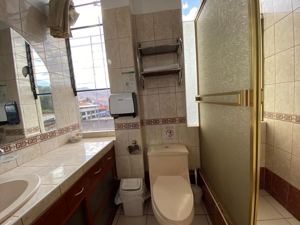 Shower, Bathroom