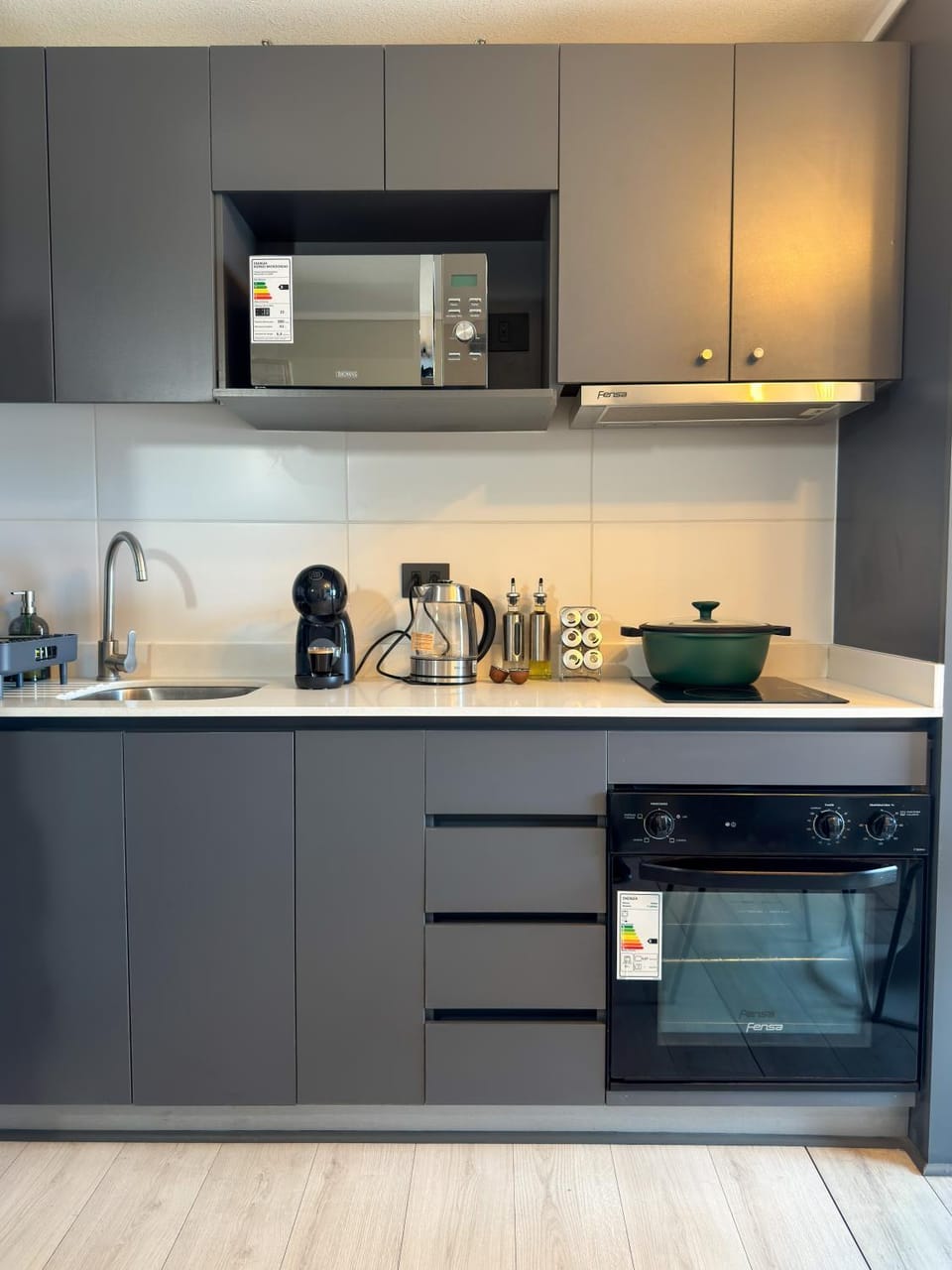 Kitchen or kitchenette