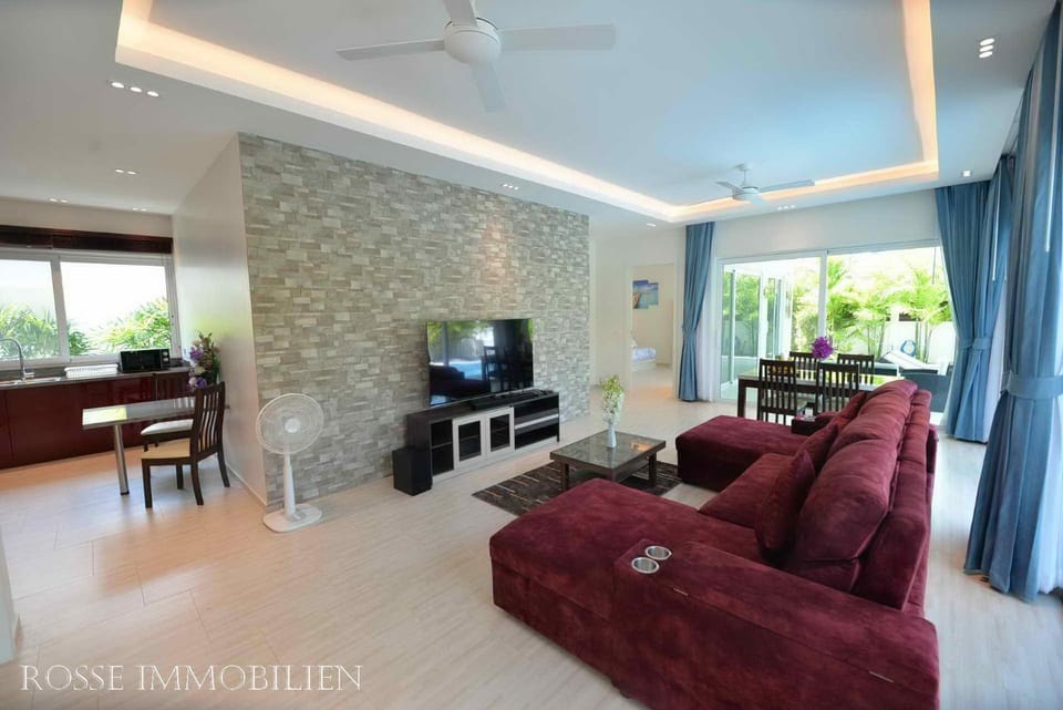 Villa Samantha House in Hua Hin District