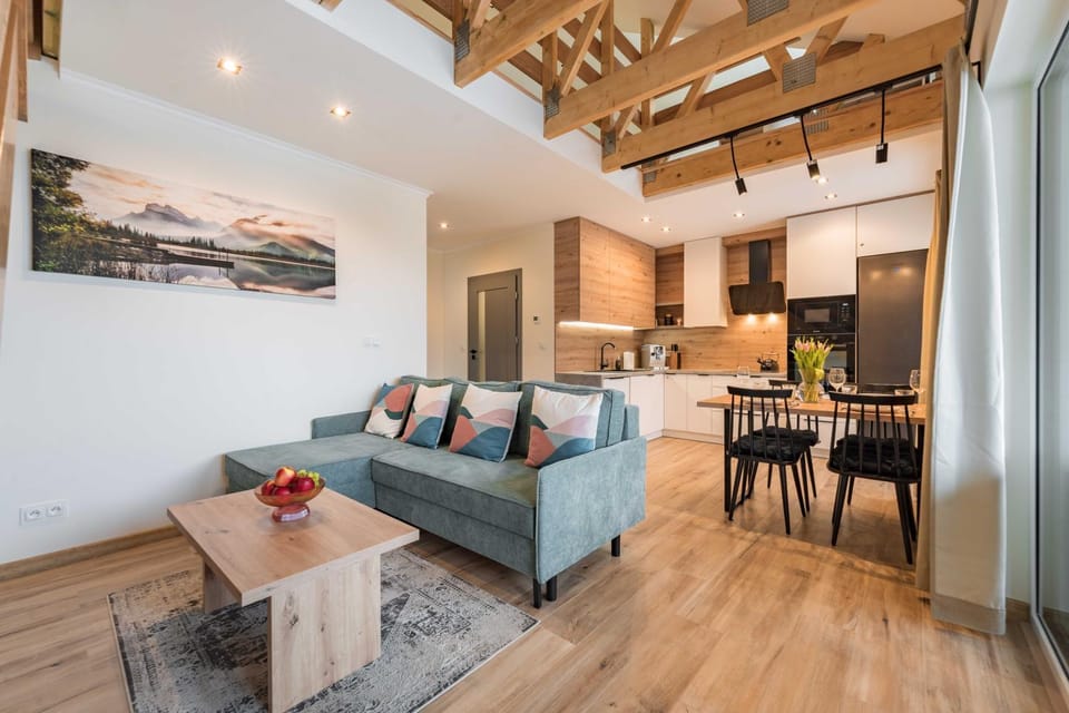 Kitchen or kitchenette, Living room, Seating area, pet friendly