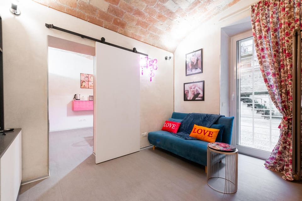Pink House Secret spot in Rome Apartment in Rome