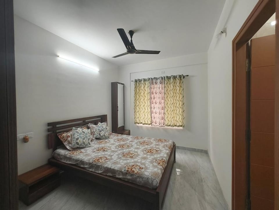 M's Cozy Unwind - Camellia Apartment in Bengaluru