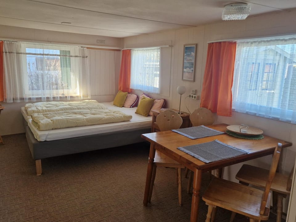 Mobilheim am Hafen Campground/ 
RV Resort in Mecklenburg-Vorpommern, Germany