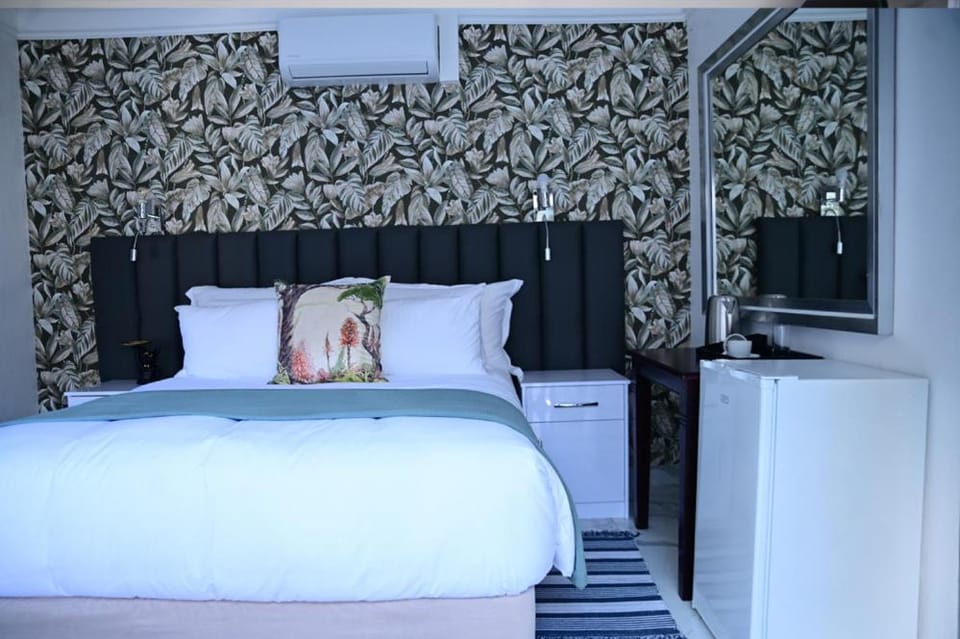 His Grace Eagles Guesthouse Bed and Breakfast in South Africa