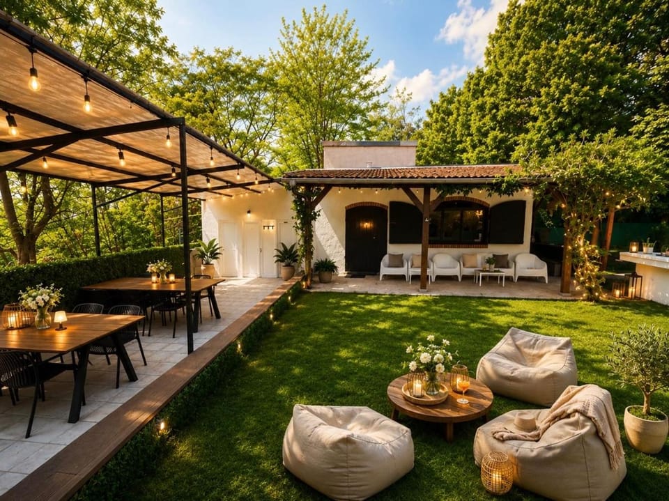 Belgrade - Private Pool Villa & Estate - Exclusive Use - Full Privacy - Garden & BBQ - One Group Only Villa in Belgrade