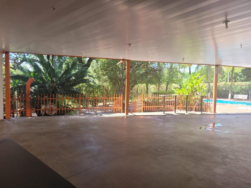 Casa Temporada Carnaval OBA Votuporanga House in State of São Paulo