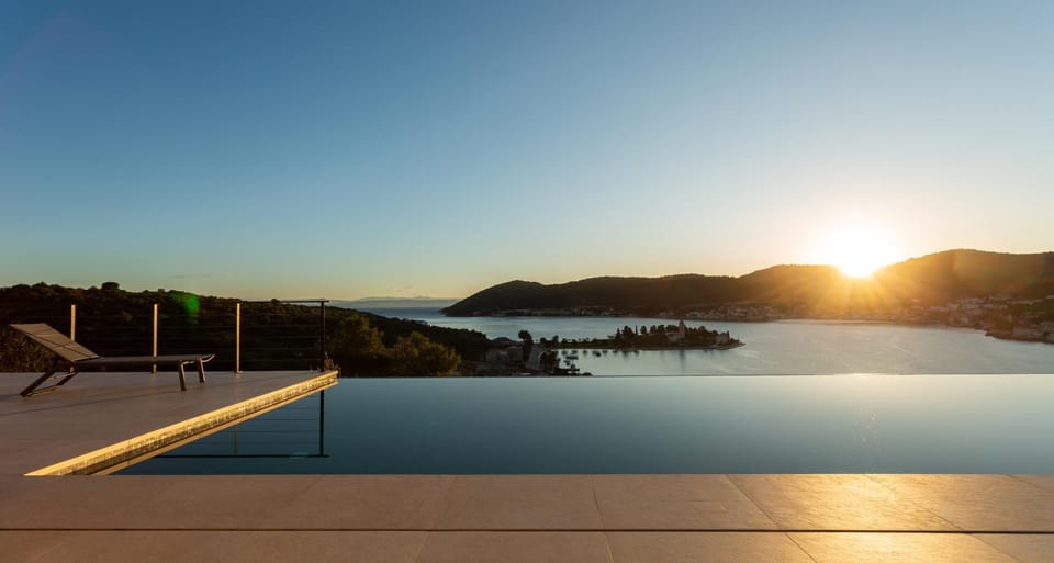 Natural landscape, Swimming pool