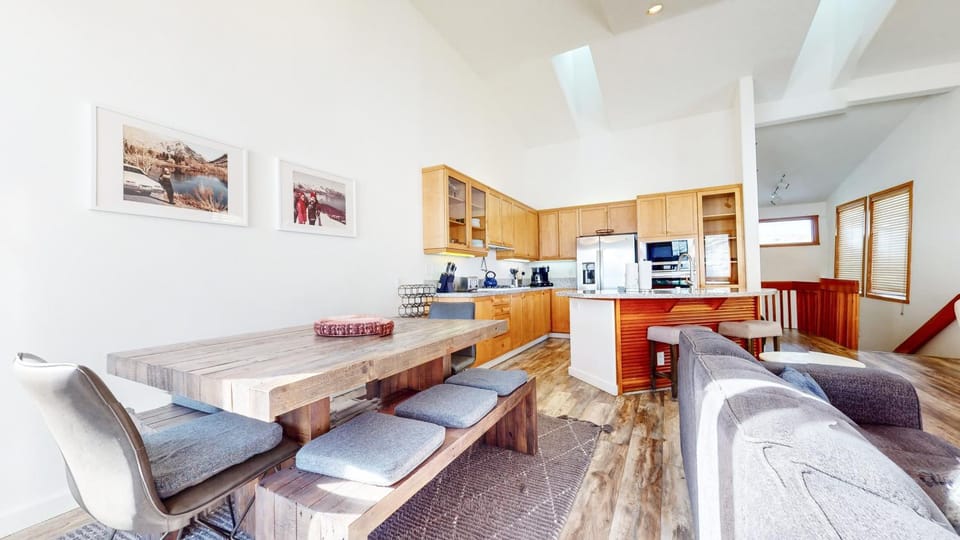 Snowcreek V #777 Apartment in Mammoth Lakes