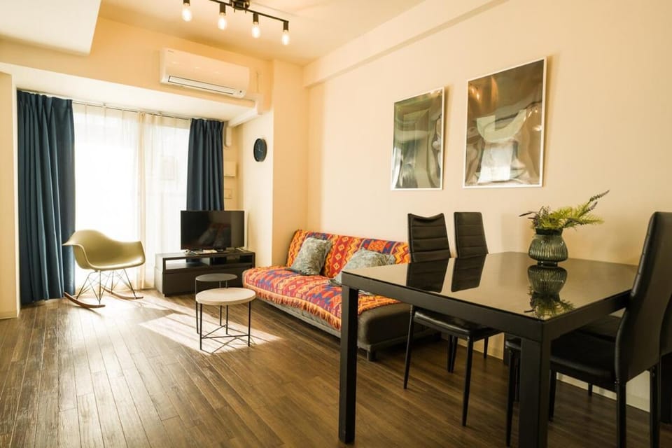 Summer Sale Nipponbashi Cozy Haven AorB type With bathtub Apartment in Osaka