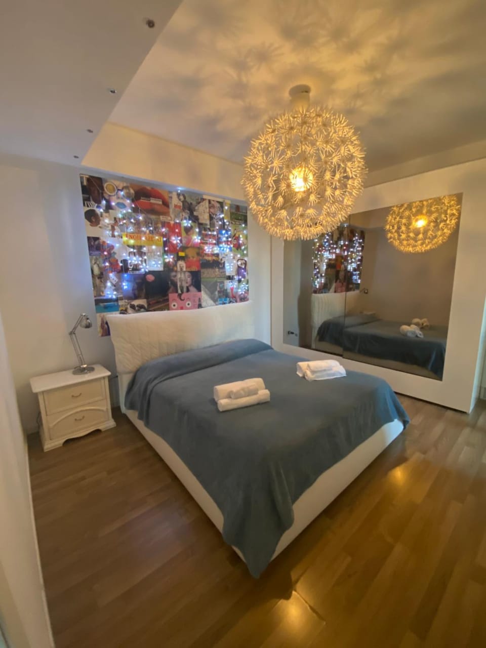 Blue Zen beachfront apartment Apartment in Civitanova Marche