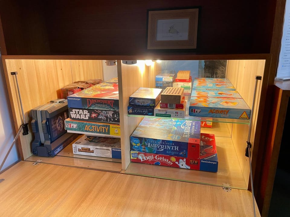 Game Room, Living room